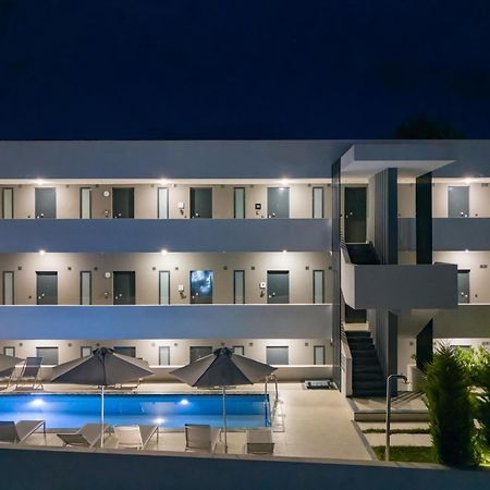 Live The Luxe Apartment Kallithea  Ngoại thất bức ảnh